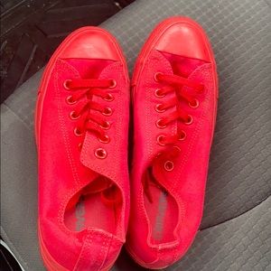 Red converse